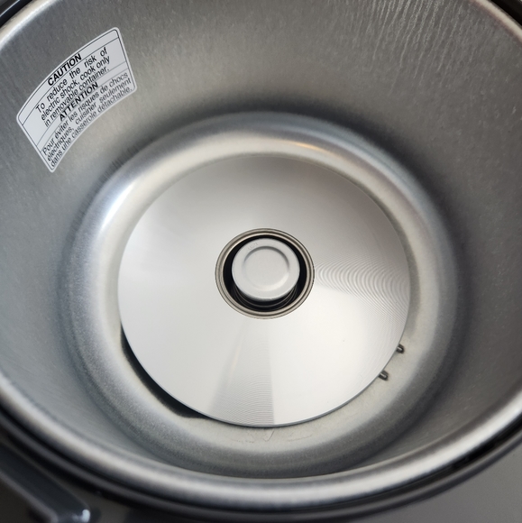 Zojirushi NS-RPC10 Rice Cooker & Warmer - 5.5-Cup - Metallic Gray - Open Box - Picture 10 of 16